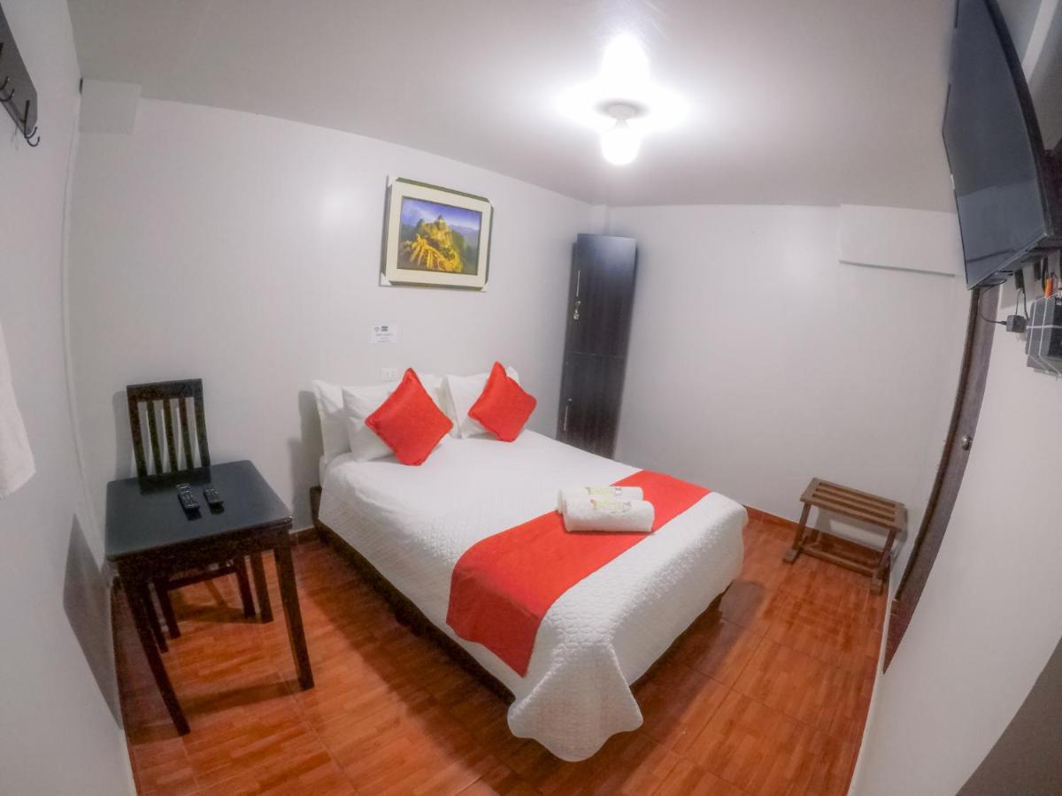 Machu Picchu Land Bed & Breakfast Bagian luar foto