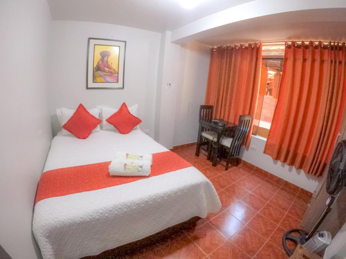 Machu Picchu Land Bed & Breakfast Bagian luar foto