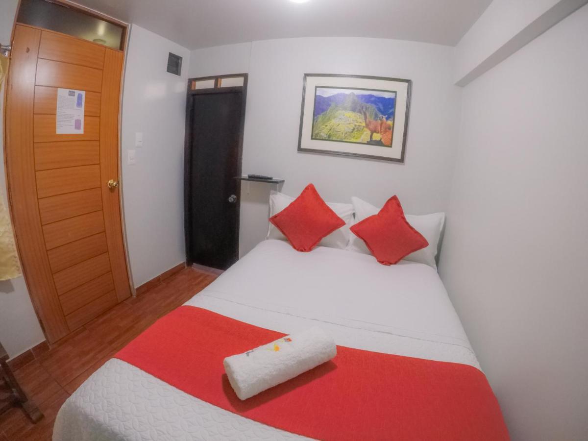 Machu Picchu Land Bed & Breakfast Bagian luar foto