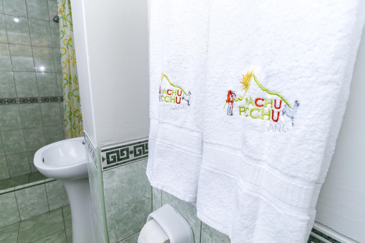 Machu Picchu Land Bed & Breakfast Bagian luar foto